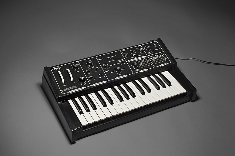 Moog Rogue Synthesizer